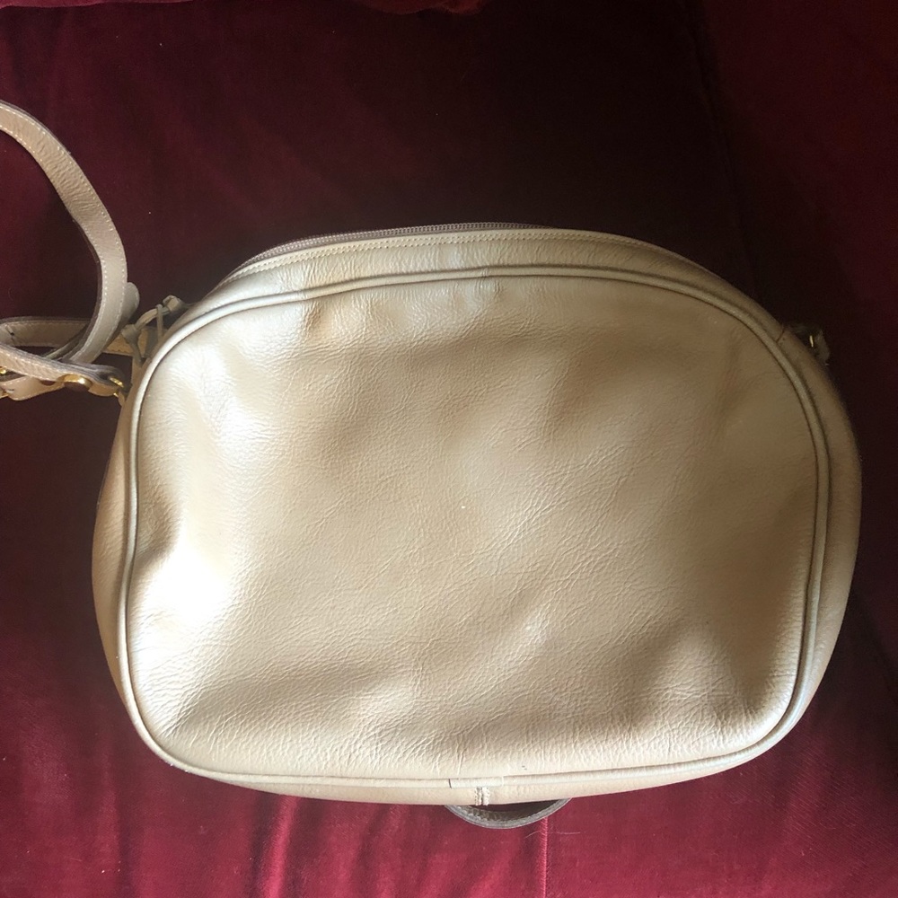 Purse - Picture 3 of 4
